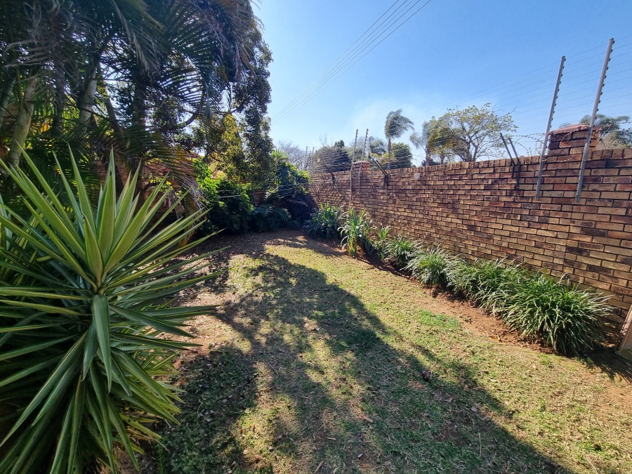 2 Bedroom Property for Sale in Meyerspark Gauteng
