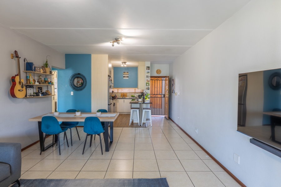 2 Bedroom Property for Sale in Bryanston Gauteng