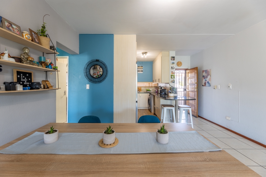2 Bedroom Property for Sale in Bryanston Gauteng