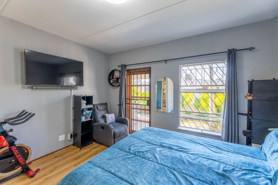 2 Bedroom Property for Sale in Bryanston Gauteng