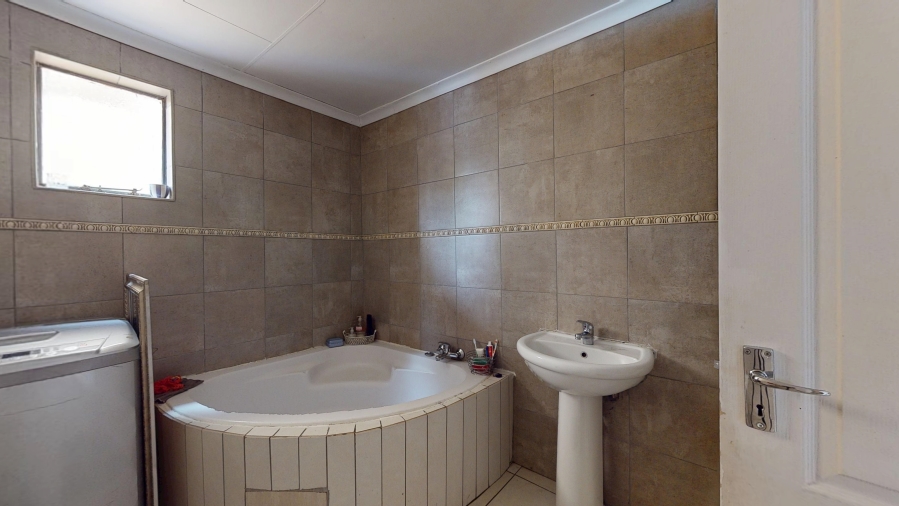 3 Bedroom Property for Sale in Witfield Gauteng