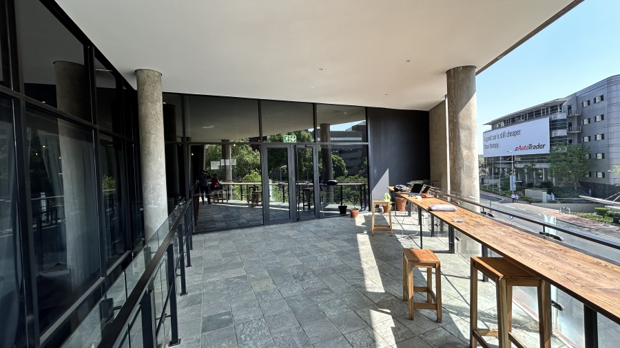 1 Bedroom Property for Sale in Sandown Gauteng