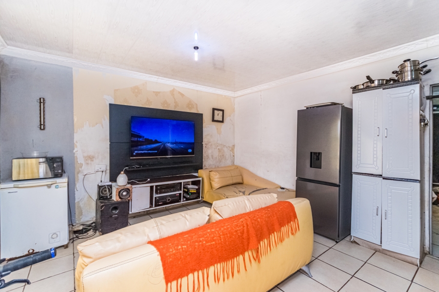 10 Bedroom Property for Sale in Cosmo City Gauteng