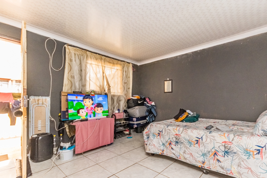 10 Bedroom Property for Sale in Cosmo City Gauteng