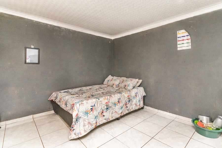 10 Bedroom Property for Sale in Cosmo City Gauteng