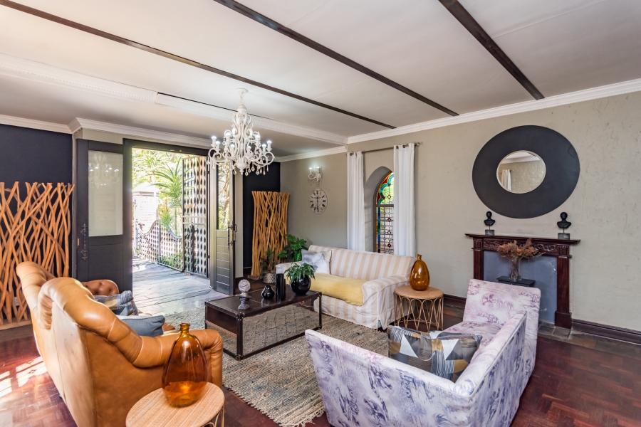 9 Bedroom Property for Sale in Clubview Gauteng