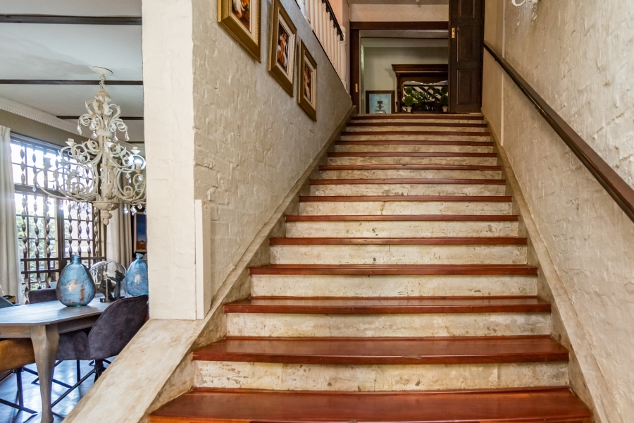 9 Bedroom Property for Sale in Clubview Gauteng