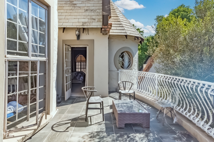 9 Bedroom Property for Sale in Clubview Gauteng