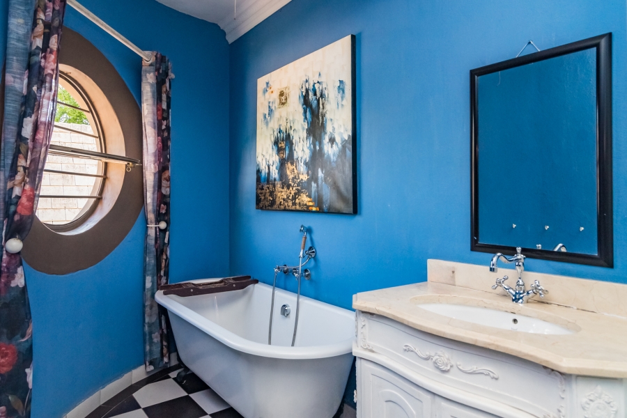 9 Bedroom Property for Sale in Clubview Gauteng