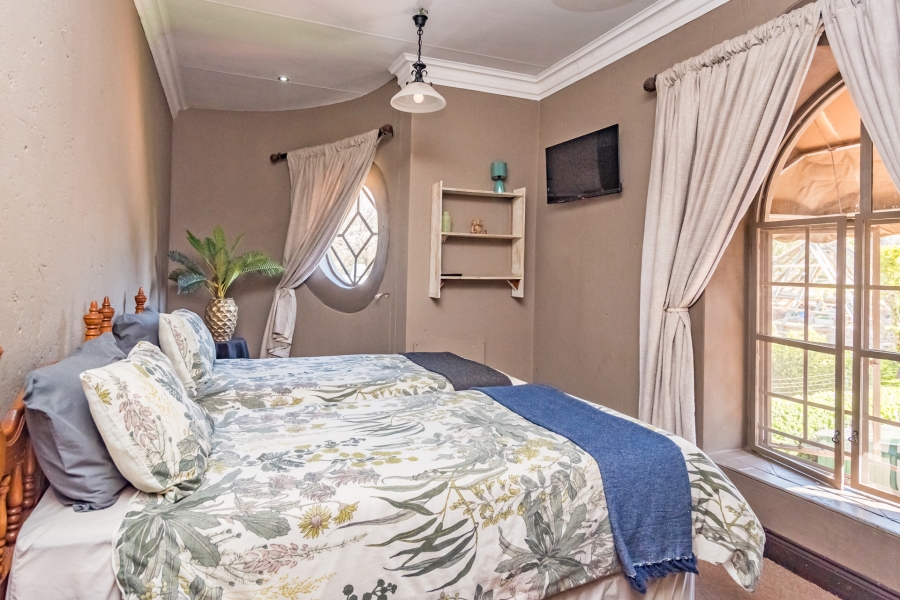 9 Bedroom Property for Sale in Clubview Gauteng