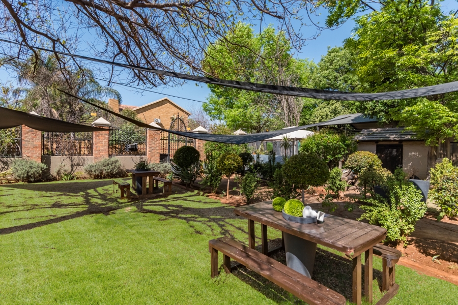 9 Bedroom Property for Sale in Clubview Gauteng
