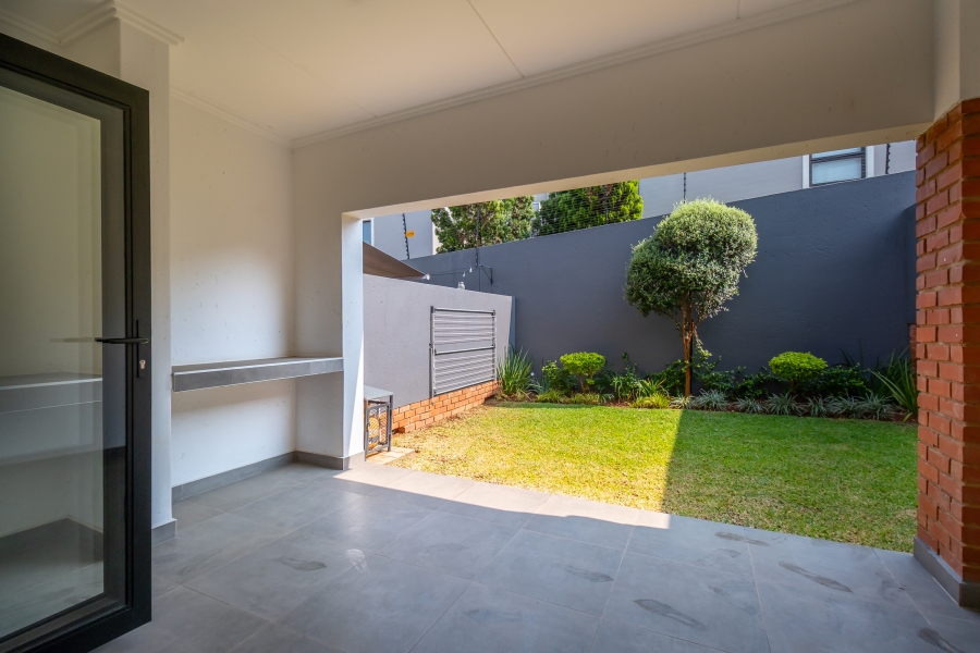 3 Bedroom Property for Sale in Bryanston Gauteng