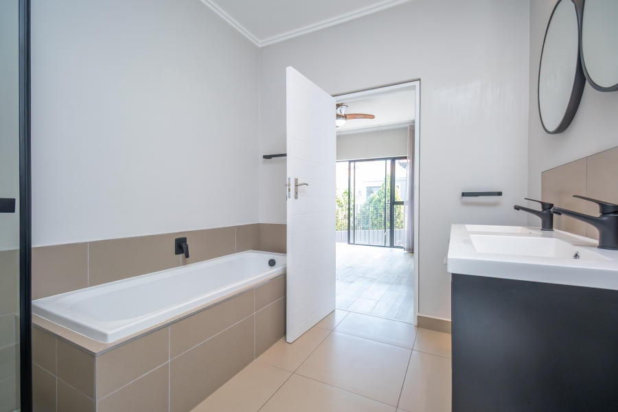 3 Bedroom Property for Sale in Bryanston Gauteng