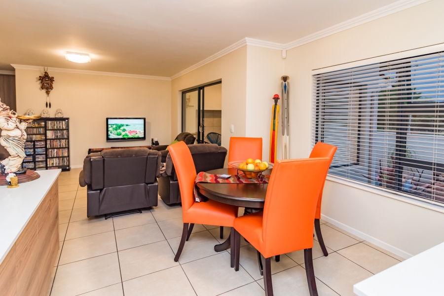 3 Bedroom Property for Sale in Amorosa Gauteng