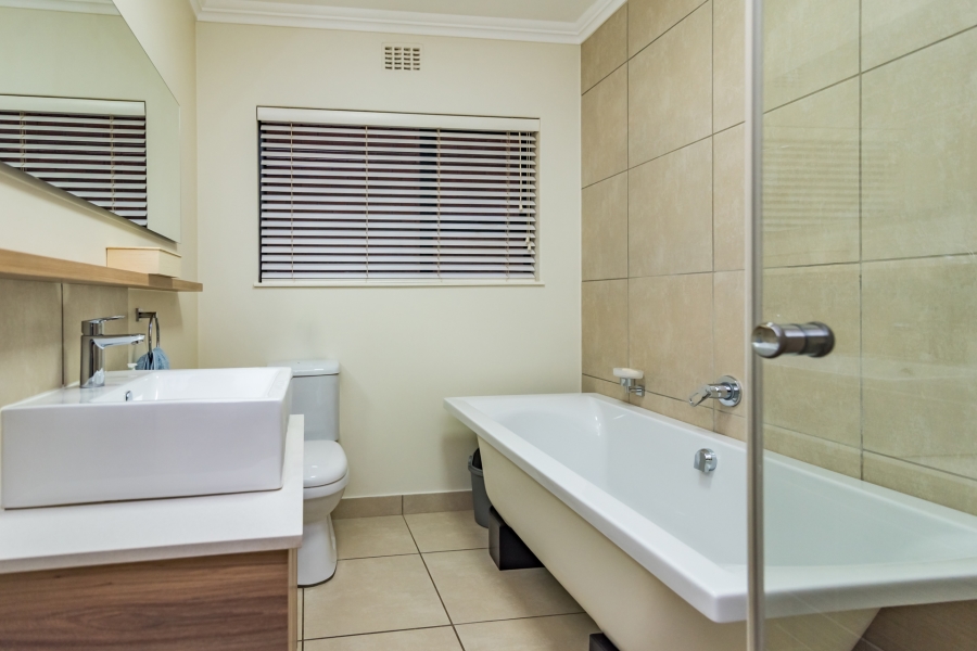 3 Bedroom Property for Sale in Amorosa Gauteng