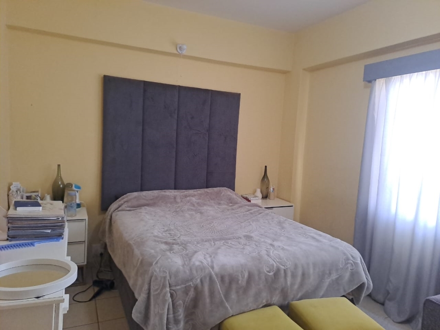 2 Bedroom Property for Sale in Rosettenville Gauteng