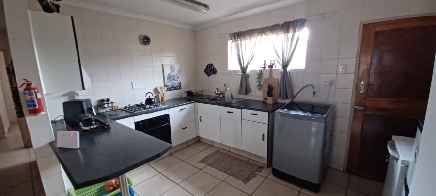 2 Bedroom Property for Sale in Brakpan Central Gauteng