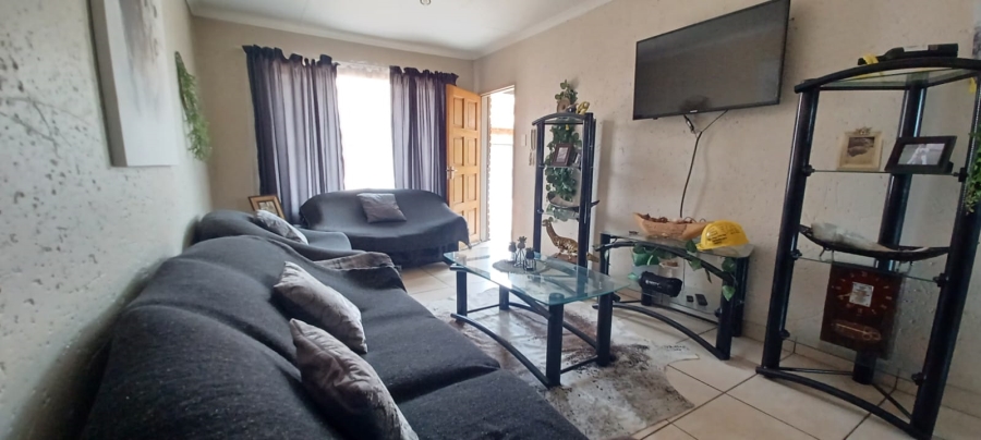 2 Bedroom Property for Sale in Brakpan Central Gauteng
