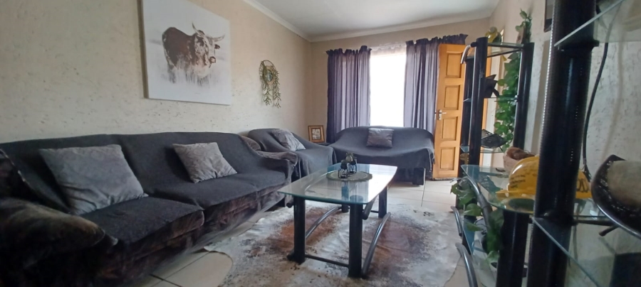 2 Bedroom Property for Sale in Brakpan Central Gauteng