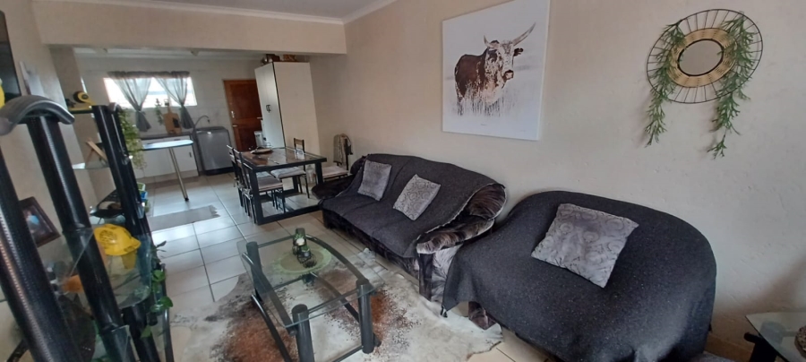 2 Bedroom Property for Sale in Brakpan Central Gauteng