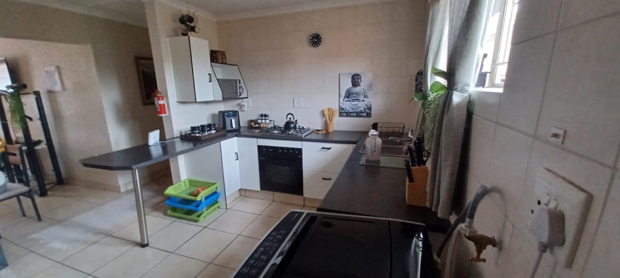 2 Bedroom Property for Sale in Brakpan Central Gauteng