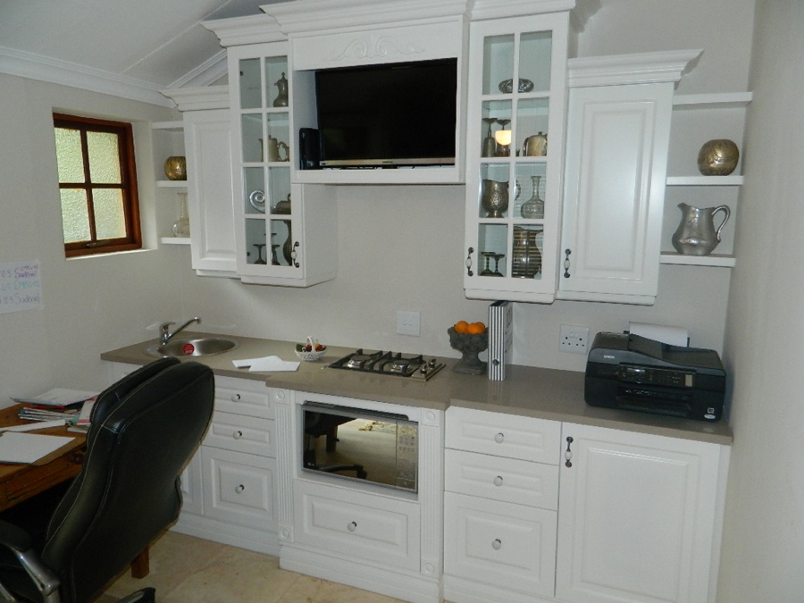 To Let 1 Bedroom Property for Rent in Silver Lakes Golf Estate Gauteng