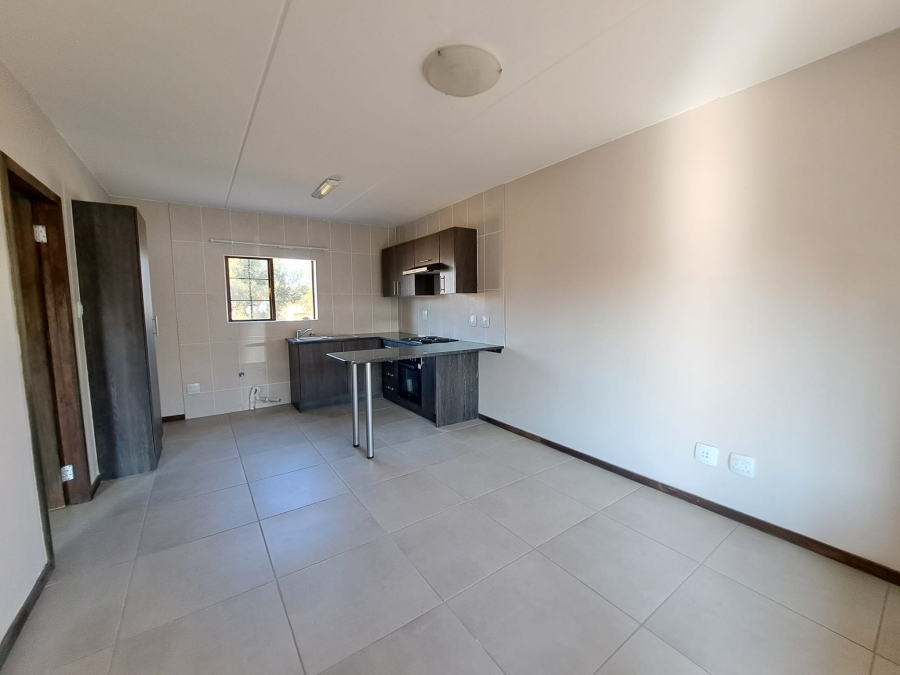 To Let 1 Bedroom Property for Rent in Dalview Gauteng