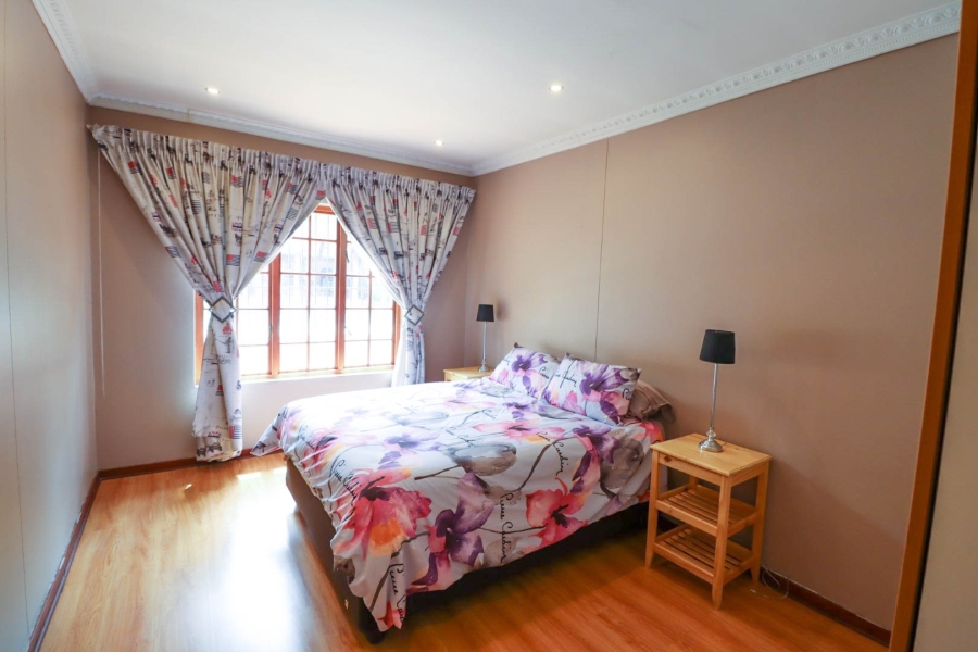 4 Bedroom Property for Sale in Bryanston Gauteng