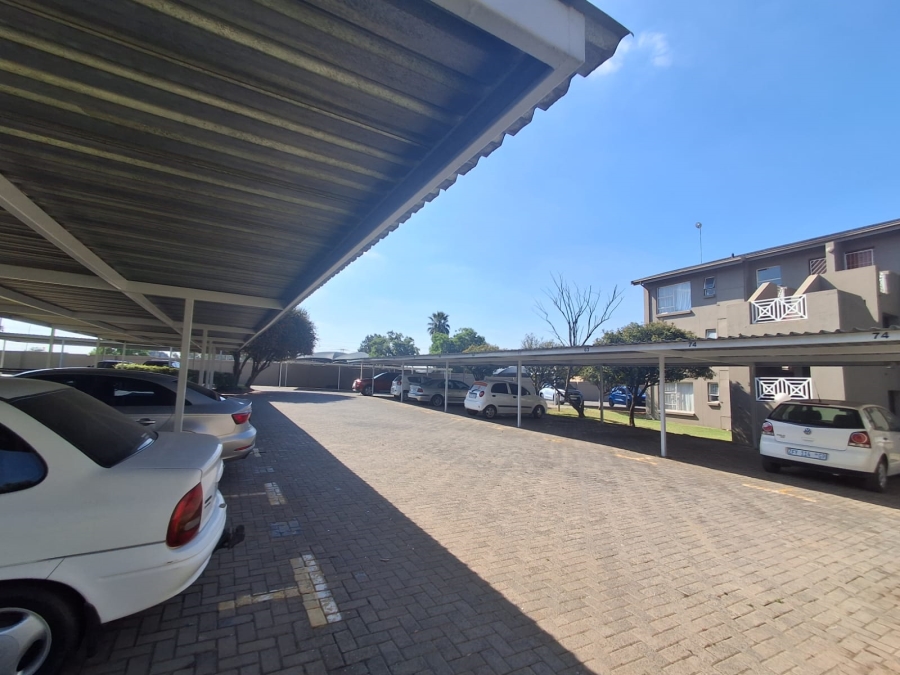 3 Bedroom Property for Sale in Peacehaven Gauteng