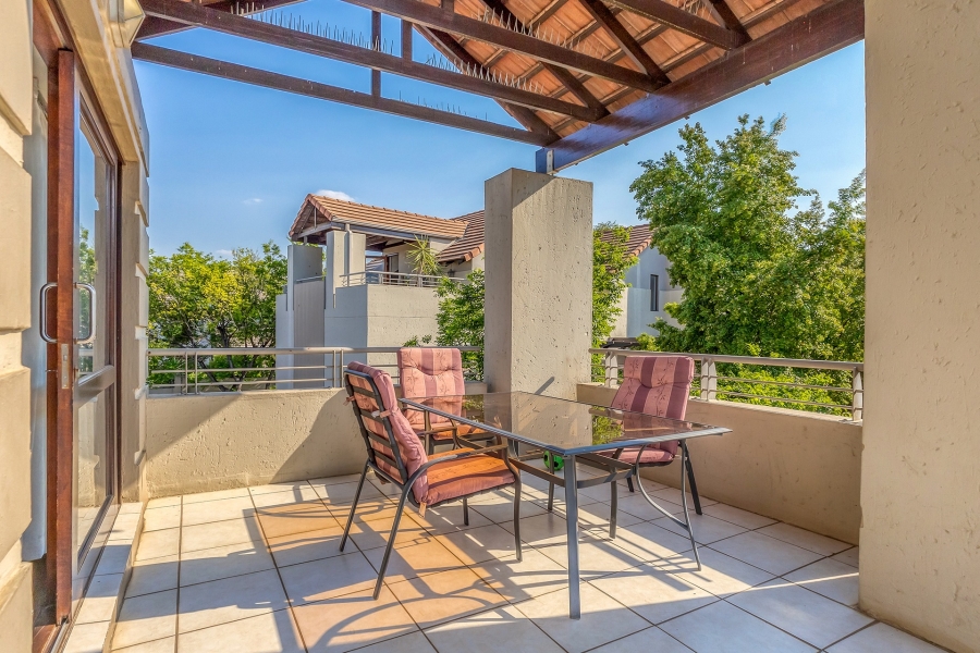 2 Bedroom Property for Sale in Fourways Gardens Gauteng