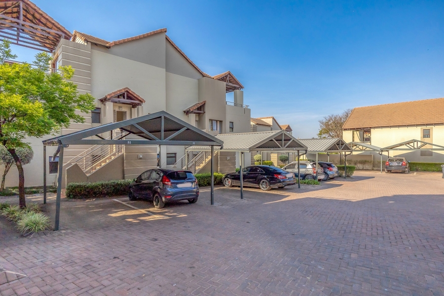 2 Bedroom Property for Sale in Fourways Gardens Gauteng