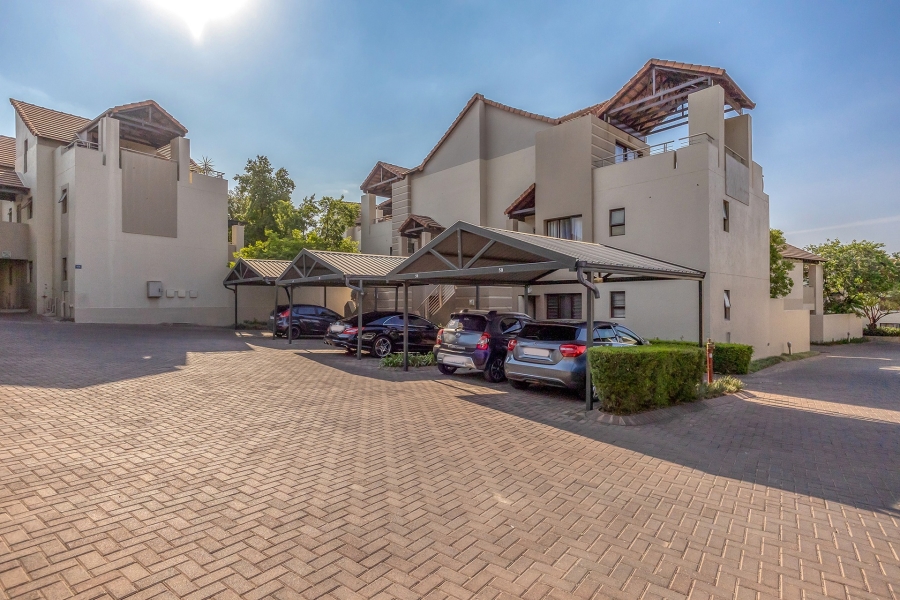 2 Bedroom Property for Sale in Fourways Gardens Gauteng