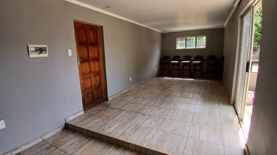 3 Bedroom Property for Sale in Wierda Park Gauteng