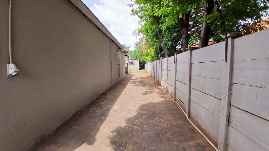 3 Bedroom Property for Sale in Wierda Park Gauteng