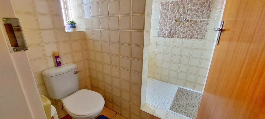 To Let 3 Bedroom Property for Rent in Halfway Gardens Gauteng