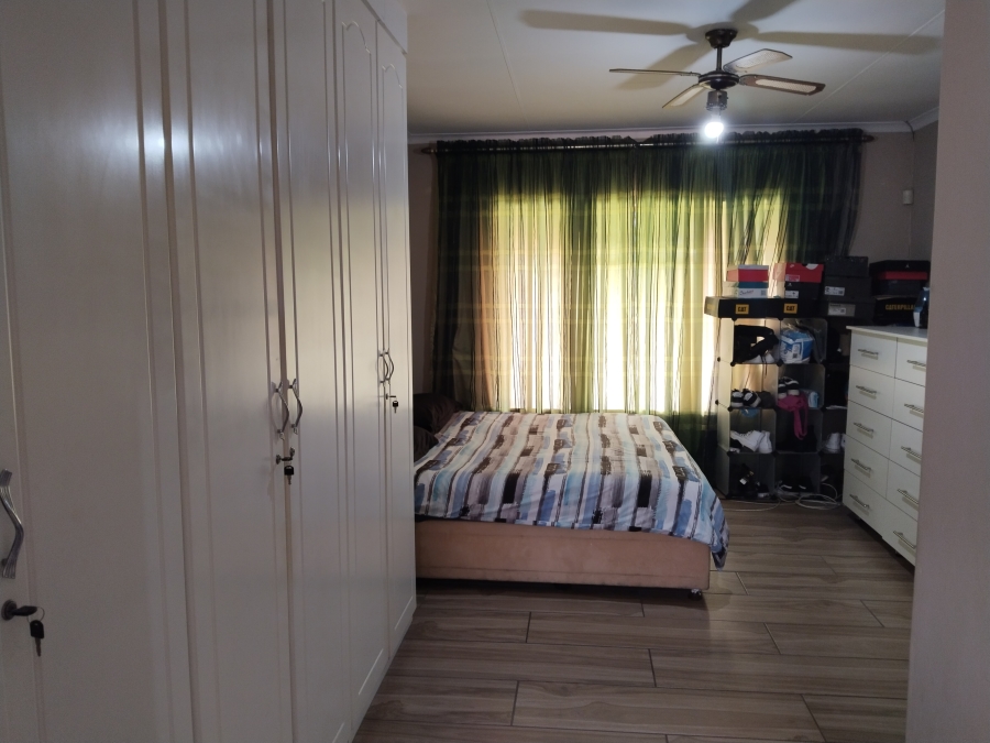 3 Bedroom Property for Sale in Jordaan Park Gauteng