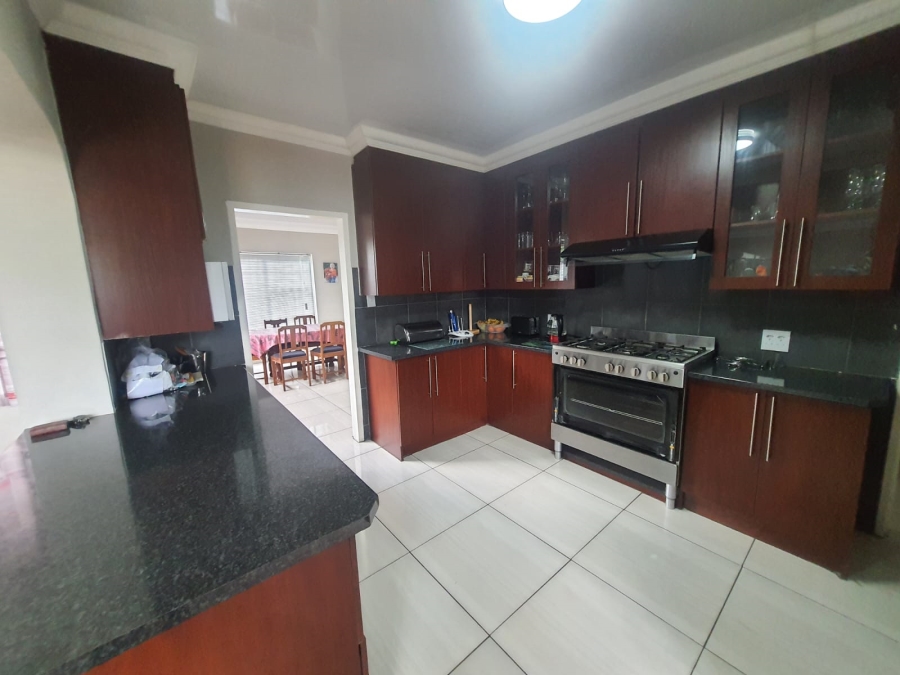 3 Bedroom Property for Sale in Vanderbijlpark SW 5 Gauteng