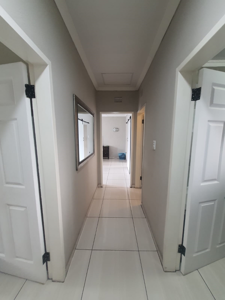 3 Bedroom Property for Sale in Vanderbijlpark SW 5 Gauteng