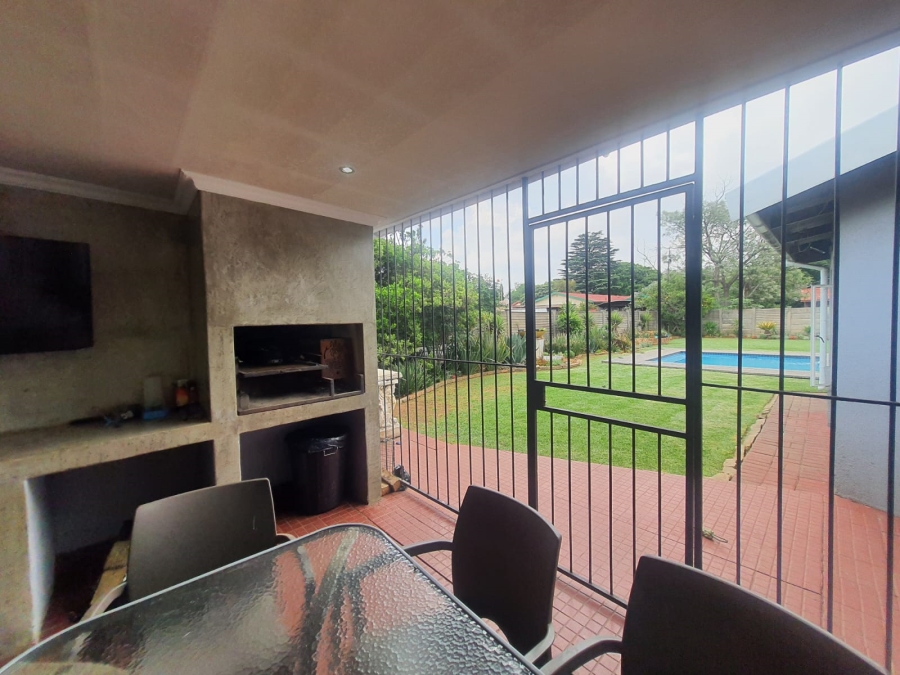 3 Bedroom Property for Sale in Vanderbijlpark SW 5 Gauteng