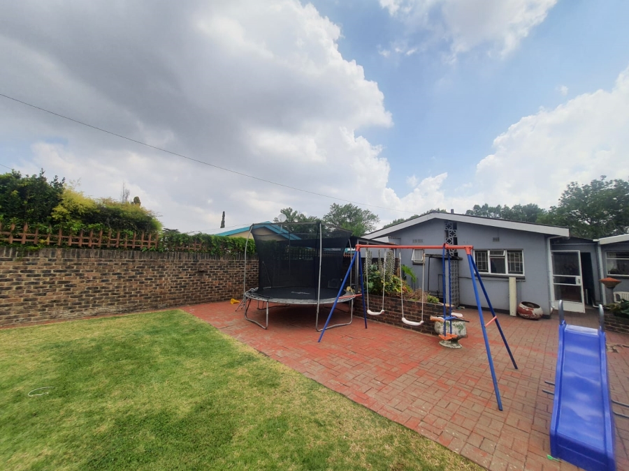 3 Bedroom Property for Sale in Vanderbijlpark SW 5 Gauteng
