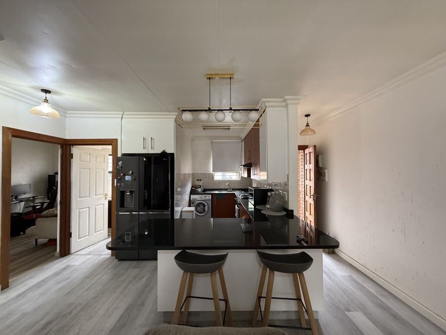 To Let 2 Bedroom Property for Rent in Ravenswood Gauteng