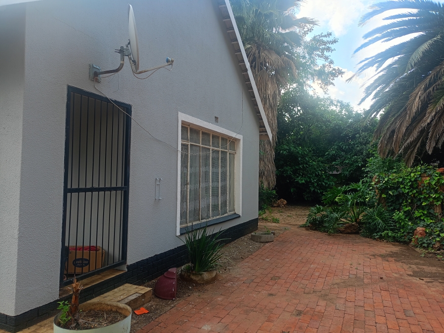 4 Bedroom Property for Sale in Sonland Park Gauteng