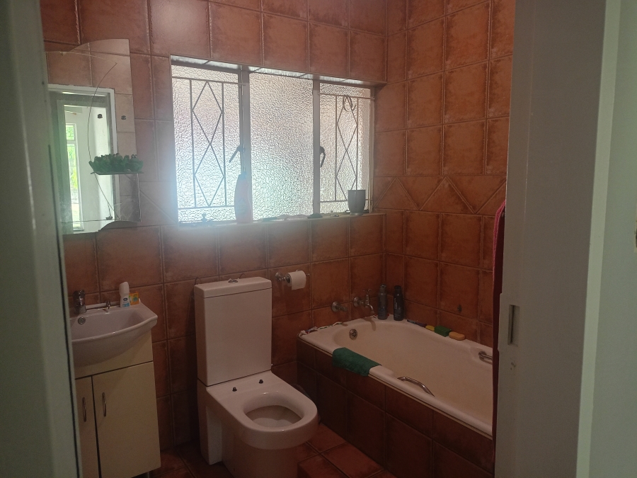 4 Bedroom Property for Sale in Sonland Park Gauteng