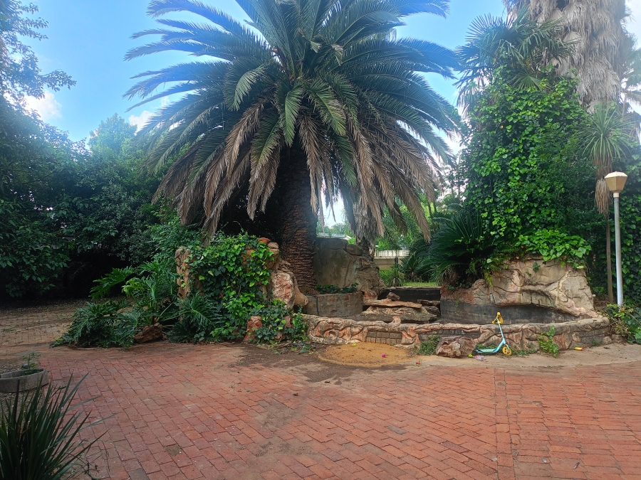 4 Bedroom Property for Sale in Sonland Park Gauteng
