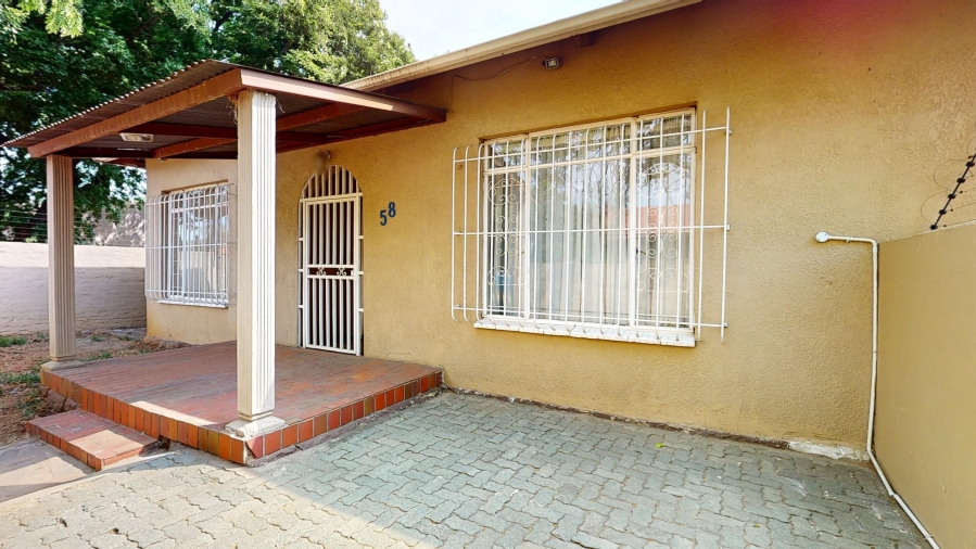 6 Bedroom Property for Sale in Boksburg North Gauteng