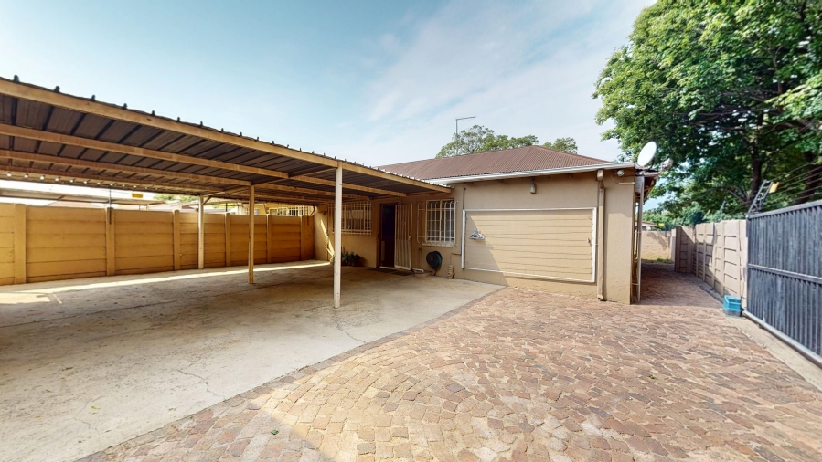 6 Bedroom Property for Sale in Boksburg North Gauteng