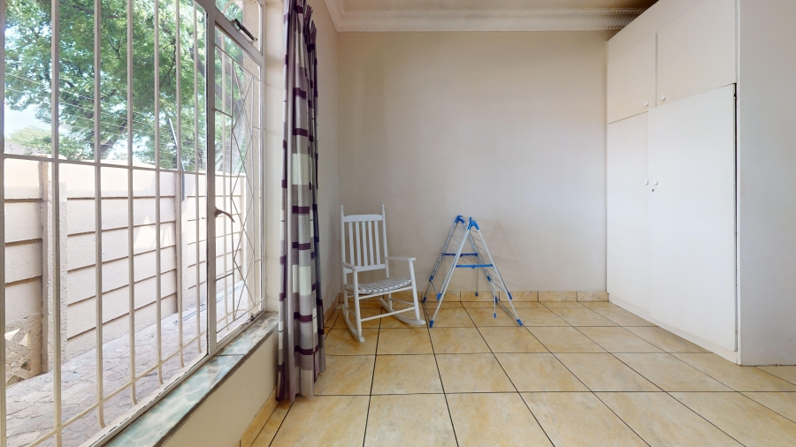 6 Bedroom Property for Sale in Boksburg North Gauteng