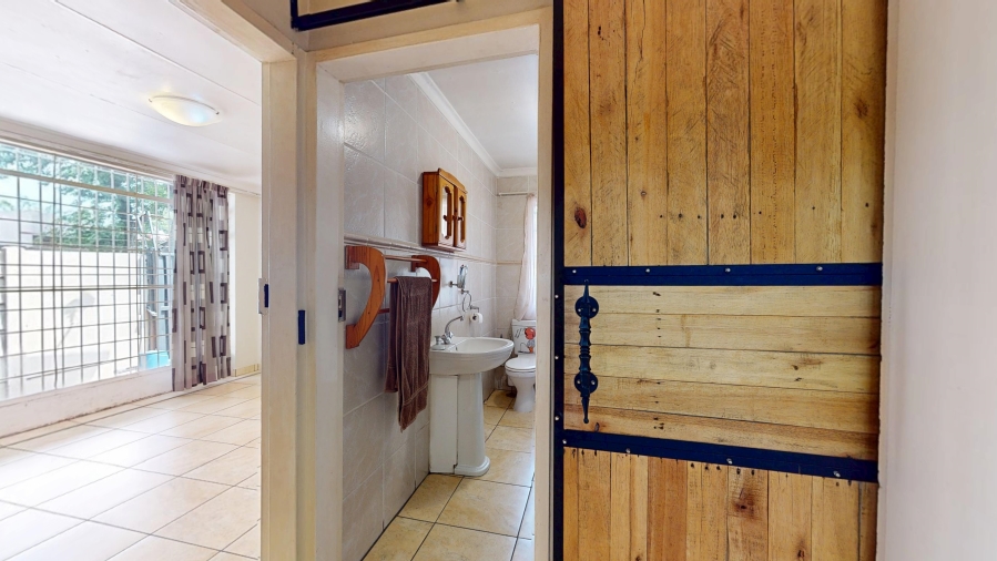 6 Bedroom Property for Sale in Boksburg North Gauteng