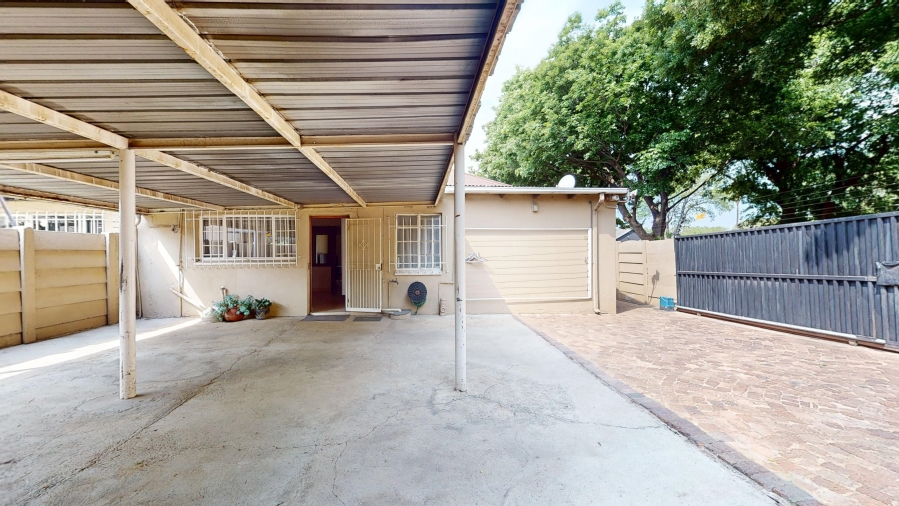 6 Bedroom Property for Sale in Boksburg North Gauteng