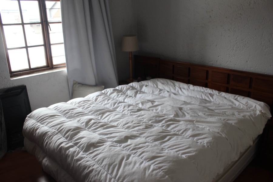 3 Bedroom Property for Sale in Glen Marais Gauteng